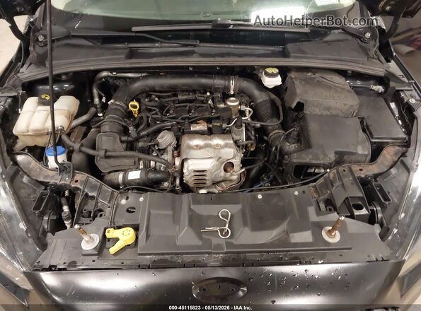 1FADP3FEXJL276466 2018 FORD FOCUS Черный Вид сзади