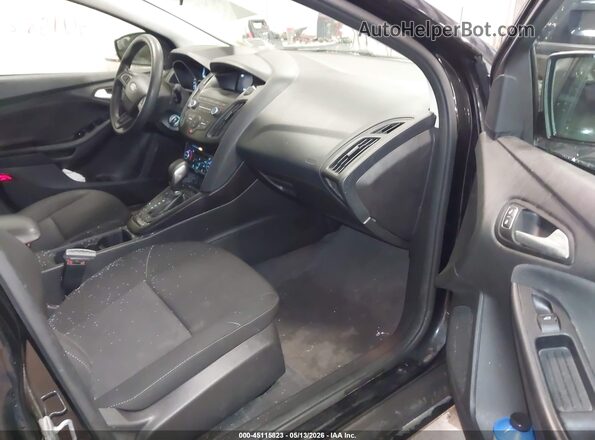 1FADP3FEXJL276466 2018 FORD FOCUS Черный Вид салона спереди