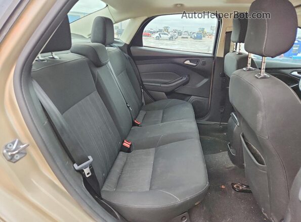 1FADP3H23JL259141 2018 FORD FOCUS Gold Vista de los asientos traseros