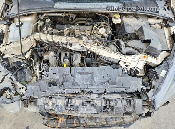 1FADP3H23JL259141 2018 FORD FOCUS Gold Vista interior trasera