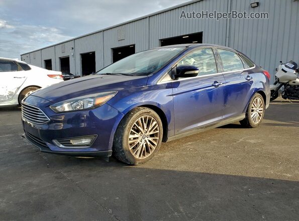 1FADP3J20HL235075 2017 FORD FOCUS Синий Передняя левая четверть