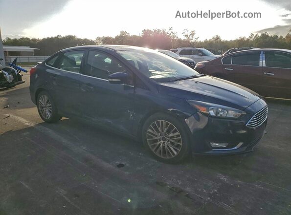 1FADP3J20HL235075 2017 FORD FOCUS Синий Передняя правая четверть