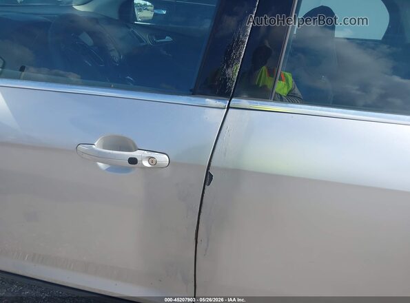1FADP3J20HL291548 2017 FORD FOCUS Серебряный 