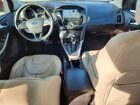 2017 Ford Focus Titanium Красный vin: 1FADP3J2XHL202293