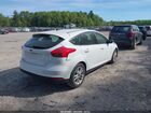 2016 Ford Focus Se White vin: 1FADP3K20GL345153