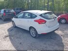 2016 Ford Focus Se White vin: 1FADP3K20GL345153