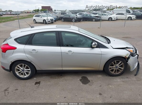 1FADP3K21GL352239 2016 FORD FOCUS Серебряный Вид задней части салона