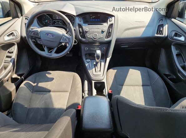 1FADP3K21GL354458 2016 FORD FOCUS Серебряный Вид панели приборов