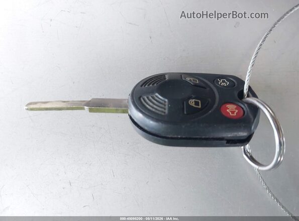 1FADP3K22JL241870 2018 FORD FOCUS Черный Вид панели приборов