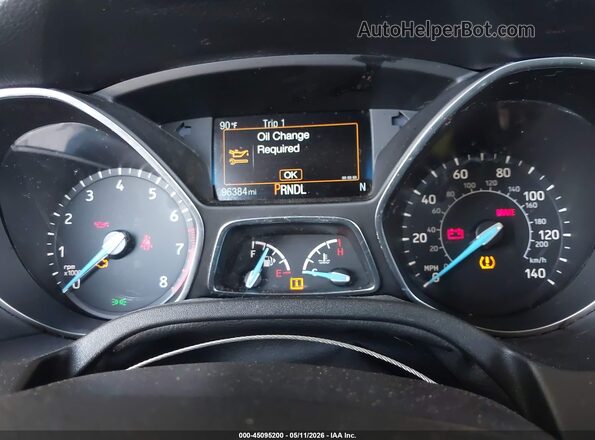 1FADP3K22JL241870 2018 FORD FOCUS Черный Вид задних сидений
