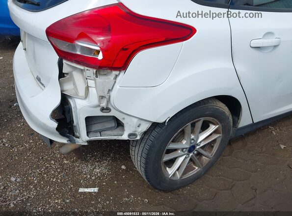 1FADP3K23GL277401 2016 FORD FOCUS White Widok zestawu wskaźników
