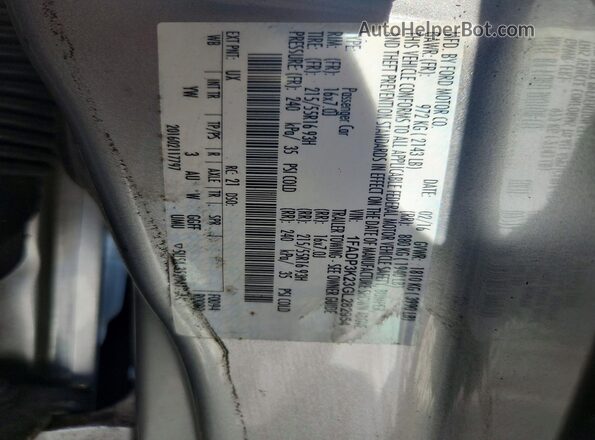1FADP3K23GL282954 2016 FORD FOCUS Silver Vista del compartimento del motor