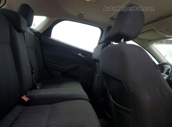 1FADP3K23GL339153 2016 FORD FOCUS Green Vista de los asientos traseros