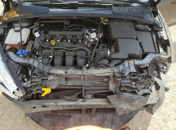 1FADP3K23GL339153 2016 FORD FOCUS Green Vista interior trasera