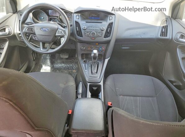 1FADP3K23GL339153 2016 FORD FOCUS Green Vista del salpicadero