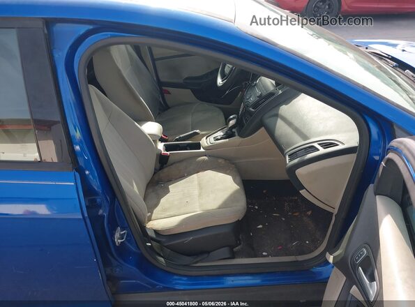 1FADP3K23JL238718 2018 FORD FOCUS Синий Вид салона спереди