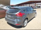 2018 Ford Focus Se Silver vin: 1FADP3K23JL282895