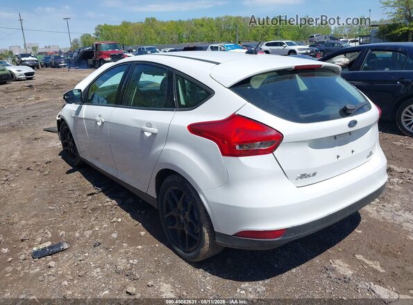 1FADP3K24GL397028 2016 FORD FOCUS Белый Задняя левая четверть