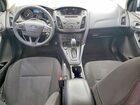 2017 Ford Focus Se White vin: 1FADP3K24HL232548