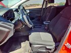 2017 Ford Focus Se Красный vin: 1FADP3K24HL340863