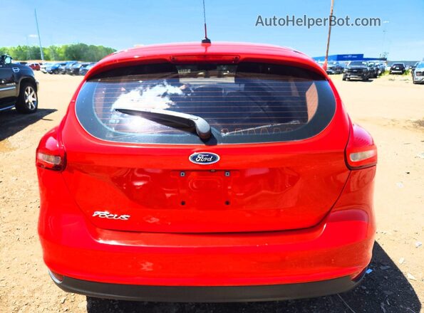 1FADP3K24HL340863 2017 FORD FOCUS Красный Вид сзади