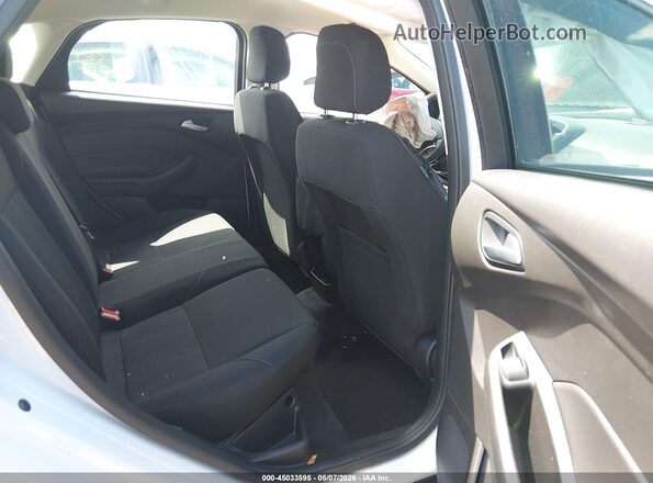 1FADP3K24JL235231 2018 FORD FOCUS Белый Вид наклейки с VIN-кодом