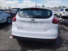 2018 Ford Focus Se Белый vin: 1FADP3K24JL235231