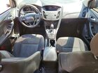 2018 Ford Focus Se Blue vin: 1FADP3K24JL265572