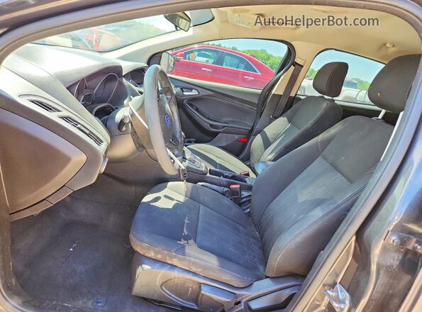 1FADP3K24JL265572 2018 FORD FOCUS Blue Widok wnętrza z przodu