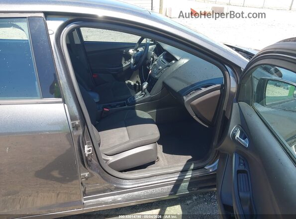 1FADP3K26GL367948 2016 FORD FOCUS Black Widok wnętrza z przodu