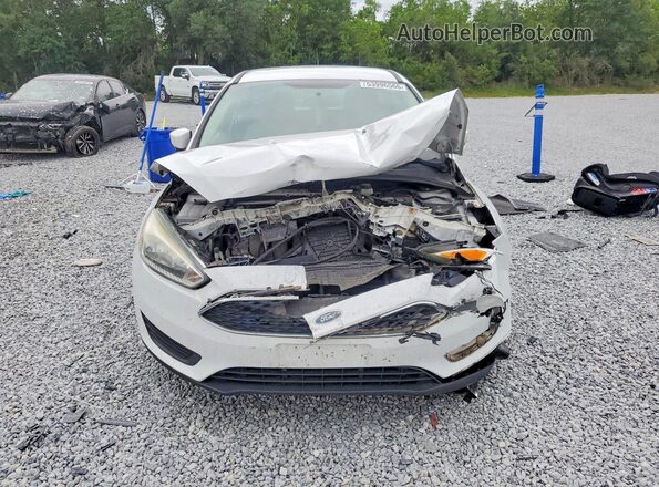 1FADP3K26HL274896 2017 FORD FOCUS White Widok z przodu