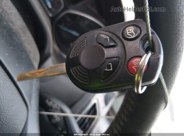 1FADP3K27GL330147 2016 FORD FOCUS Black წინა პანელის ხედი