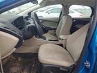 2017 Ford Focus Se Синий vin: 1FADP3K27HL213959