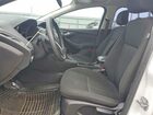 2018 Ford Focus Se White vin: 1FADP3K27JL315851