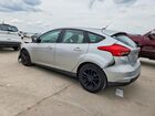 2018 Ford Focus Se Silver vin: 1FADP3K28JL212647