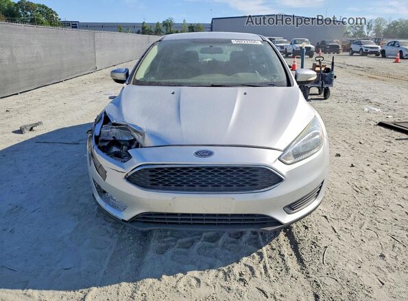 1FADP3K2XHL267109 2017 FORD FOCUS Серебряный Вид спереди