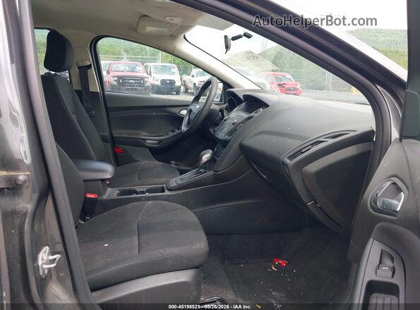 1FADP3K2XJL255046 2018 FORD FOCUS Серый Вид салона спереди