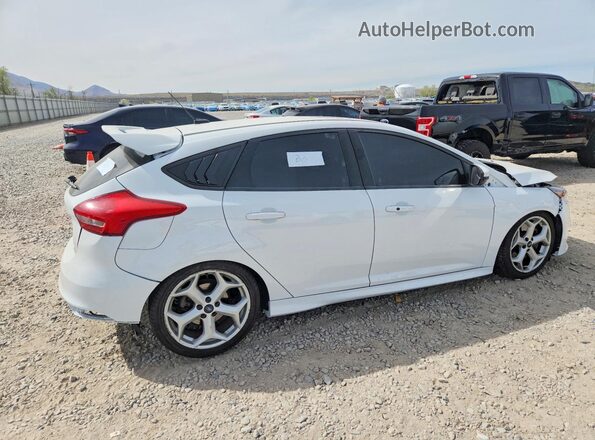 1FADP3L90GL221444 2016 FORD FOCUS Белый Задняя правая четверть