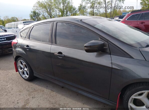1FADP3L90GL385468 2016 FORD FOCUS ST Gray Rear interior view