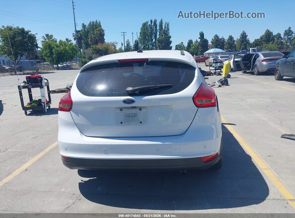 1FADP3M20HL309994 2017 FORD FOCUS White 