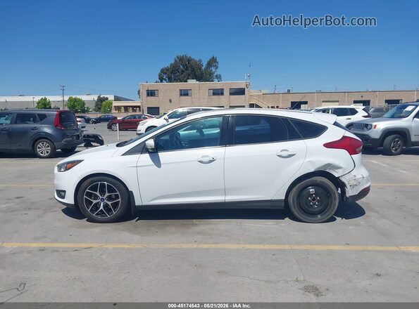 1FADP3M20HL309994 2017 FORD FOCUS White 