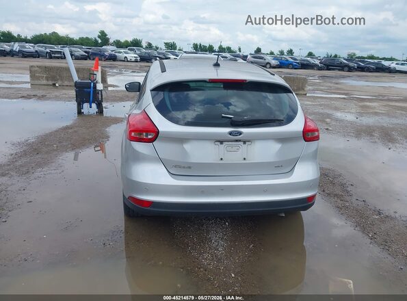 1FADP3M24JL244024 2018 FORD FOCUS Серебряный 