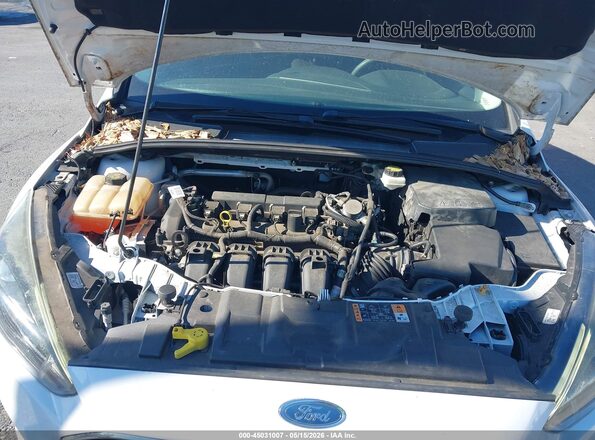 1FADP3M28HL227317 2017 FORD FOCUS Белый Вид сзади