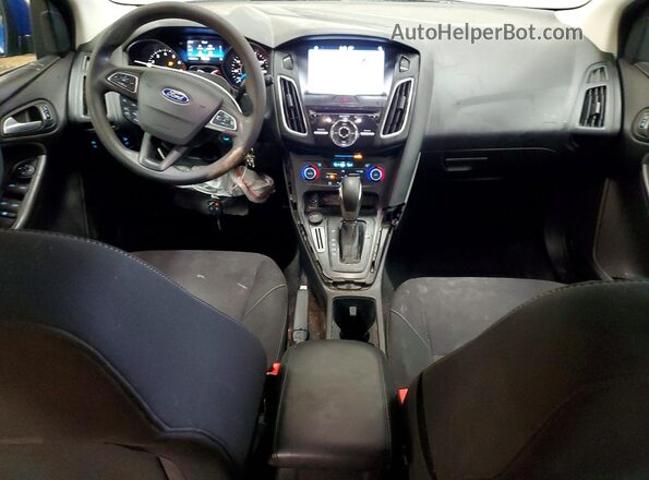 1FADP3M28JL323891 2018 FORD FOCUS Синий Вид панели приборов