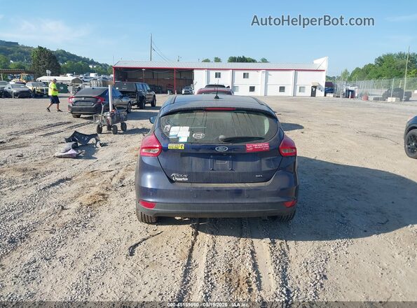 1FADP3M2XHL323885 2017 FORD FOCUS Blue 