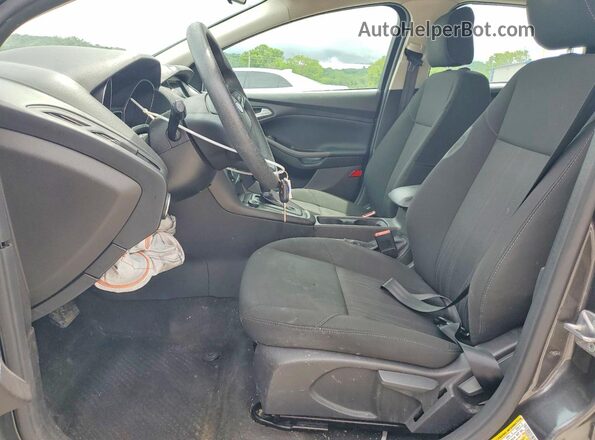 1FADP3M2XHL347751 2017 FORD FOCUS Gray წინა სალონის ხედი