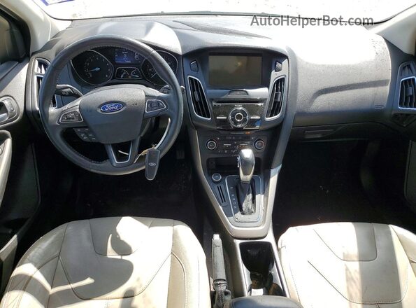 1FADP3N23GL287664 2016 FORD FOCUS Серый Вид панели приборов
