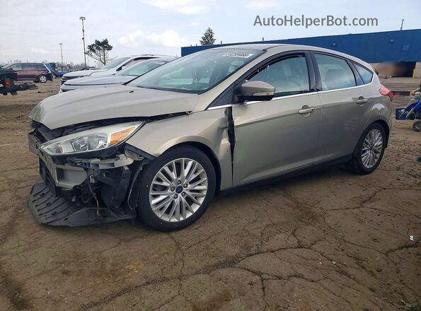 1FADP3N27GL307818 2016 FORD FOCUS Желто-коричневый Передняя левая четверть