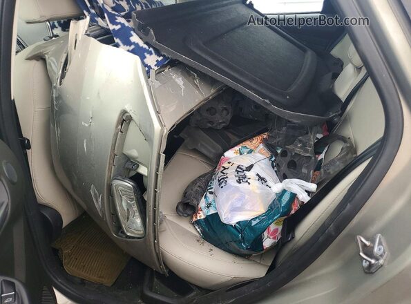 1FADP3N27GL307818 2016 FORD FOCUS Желто-коричневый Вид задних сидений