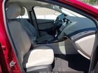 2017 Ford Focus Electric   Red vin: 1FADP3R42HL263787